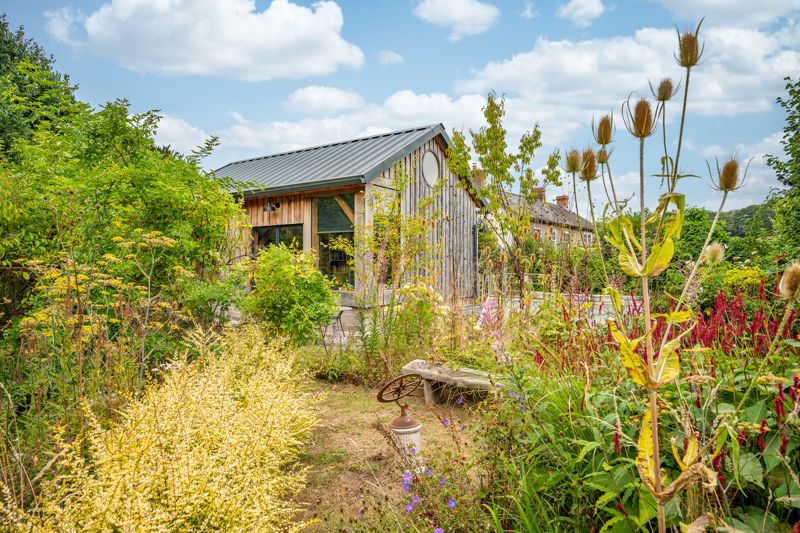 Office / Work Studio- click for photo gallery